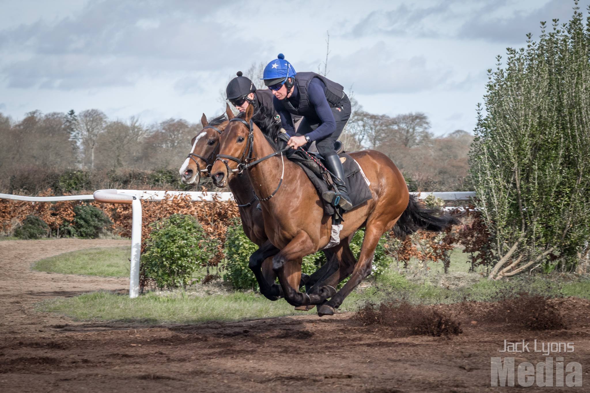 Perfect Synchronisation - Photo by Jack Lyons